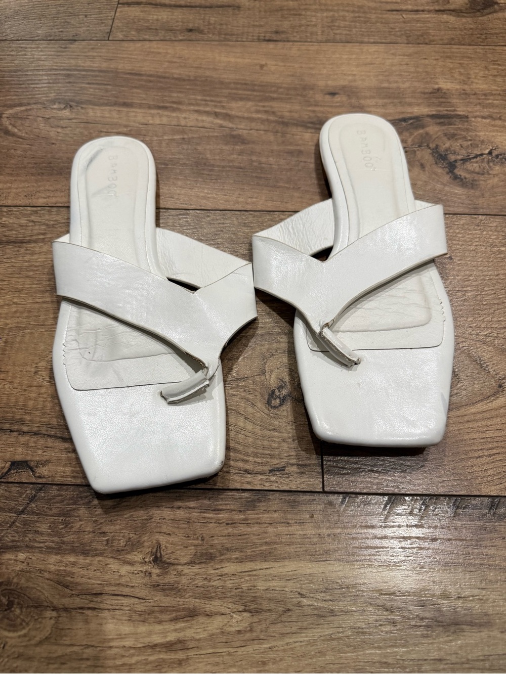 BAMBOO White Square-Toe Thong Slide Sandals